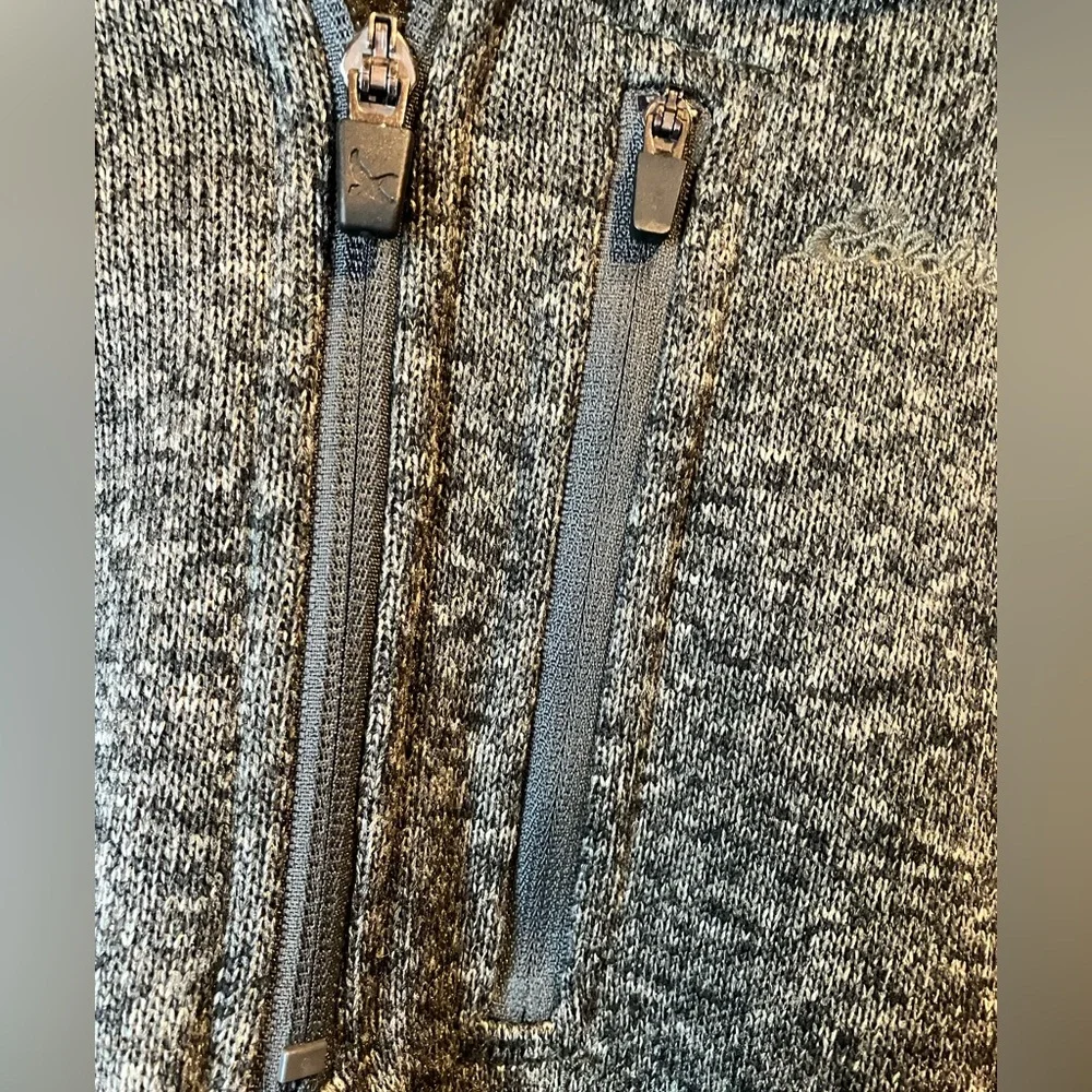 Eddie Bauer Long-Sleeve Pull-Over- Men’s Large - Picture 2 of 7
